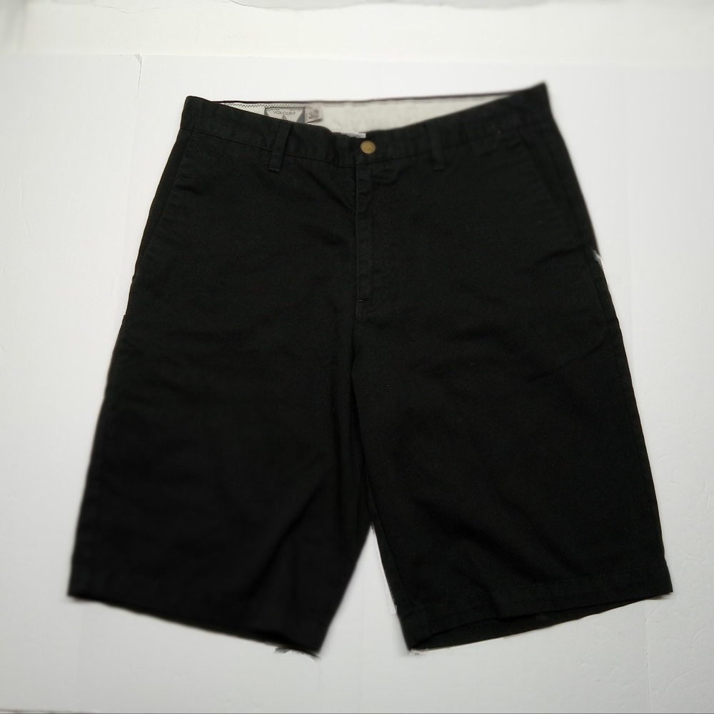 Volcom shorts 32 waist